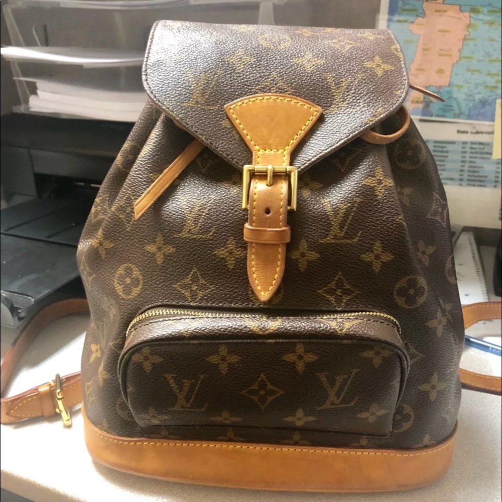 #sold# lv backpack size MM . Used